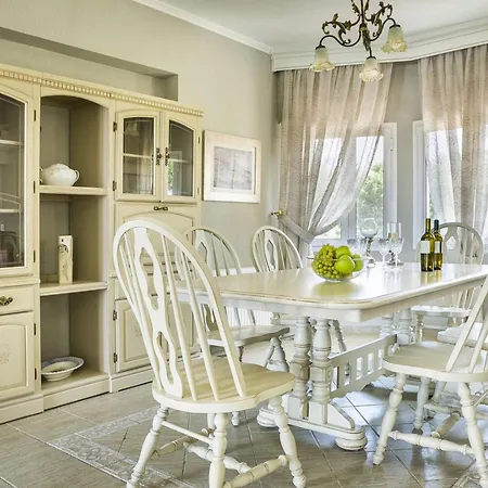 Arabella In 6 Bedrooms With Pool And Wifi * Capri